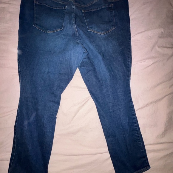 Old Navy Women's Dark Blue mid rise pop icon Skinny Jeans - Picture 2 of 3